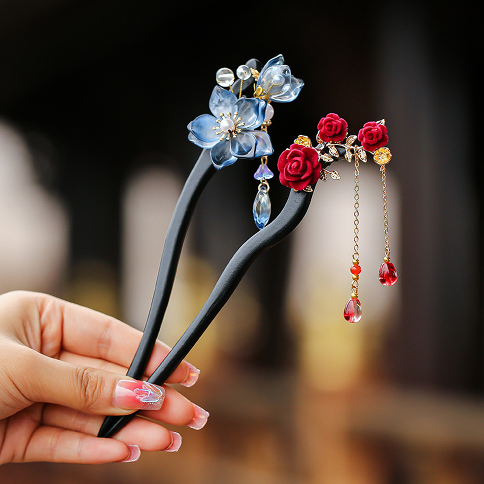Women Accessories On Sale - 中国風の花のタッセルヘアピンヴィンテージ木製花柄パールヘアスティック絶妙なエレガントなヘアクリップ女の子のヘアアクセサリー