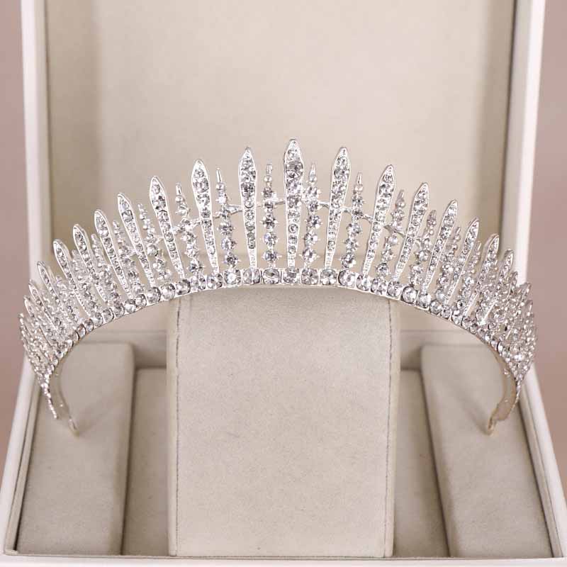 Women'S Accessories And Jewelry - ブライダルクラウン エレガントなウェディングヘアアクセサリー キラキラ輝くラインストーンティアラ ヘアジュエリー 高級プリンセス誕生日パーティーヘアバンド