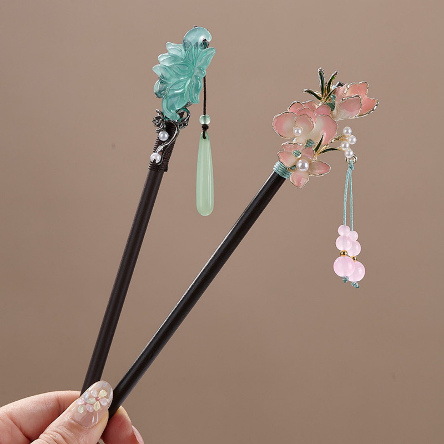 ヴィンテージフラワーヘアピン女性のためのエレガントな木製花ヘ - Hair Fork Stick のレビューと価格