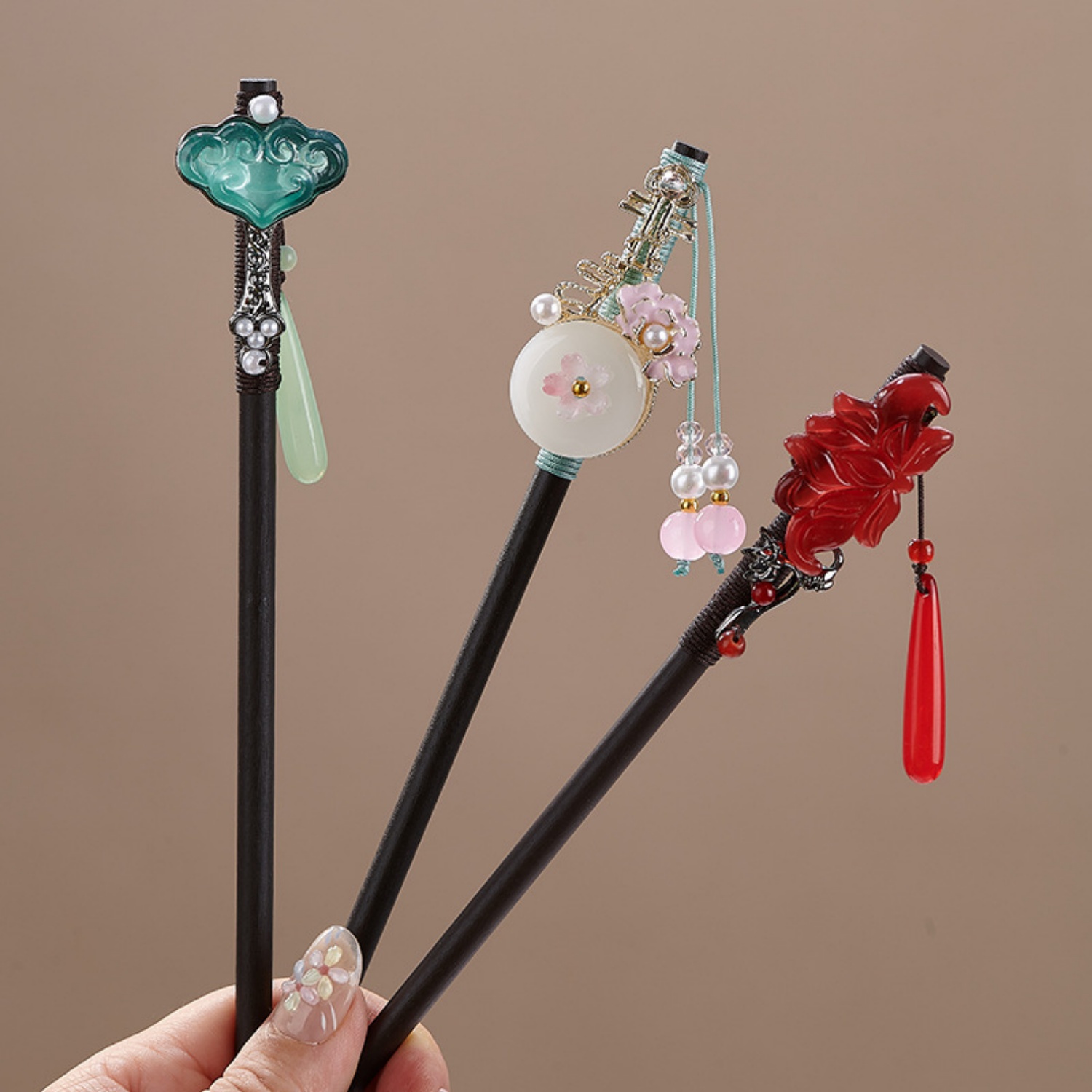 ヴィンテージフラワーヘアピン女性のためのエレガントな木製花ヘ - Hair Fork Stick のレビューと価格