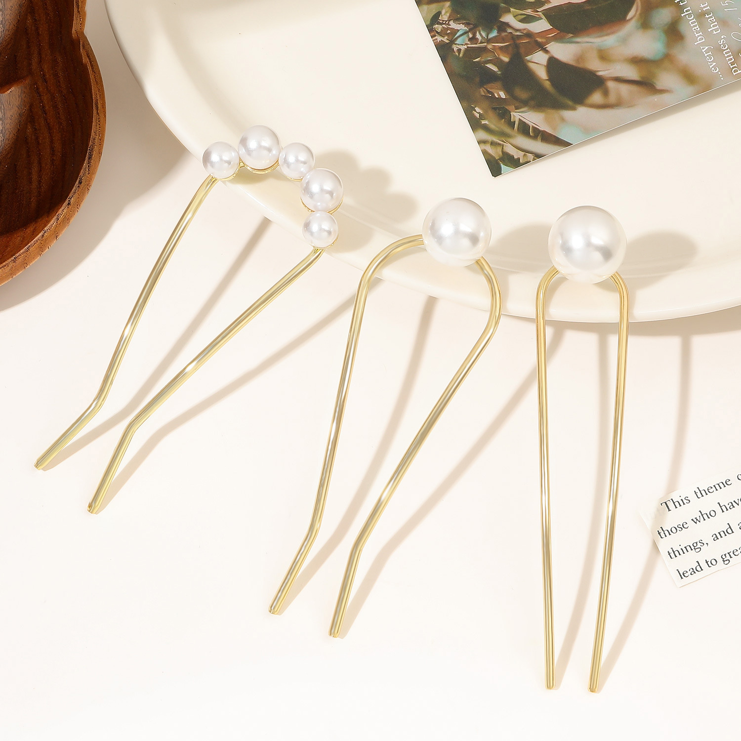 新しいメタルヴィンテージU字型ヘアピンパールヘアスティックロ - Hair Fork Stick のレビューと価格