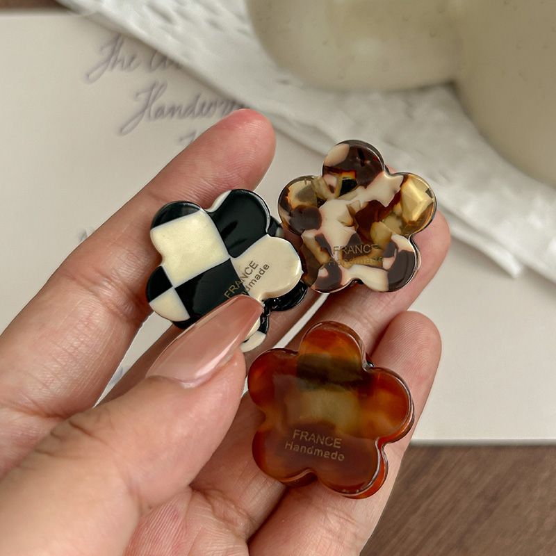 8個セット 可愛い花柄アセテートヘアクリップ レディース 薄 - Hair Claw Clip Set のレビューと価格