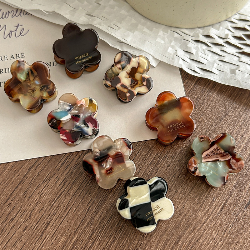 8個セット 可愛い花柄アセテートヘアクリップ レディース 薄 - Hair Claw Clip Set のレビューと価格