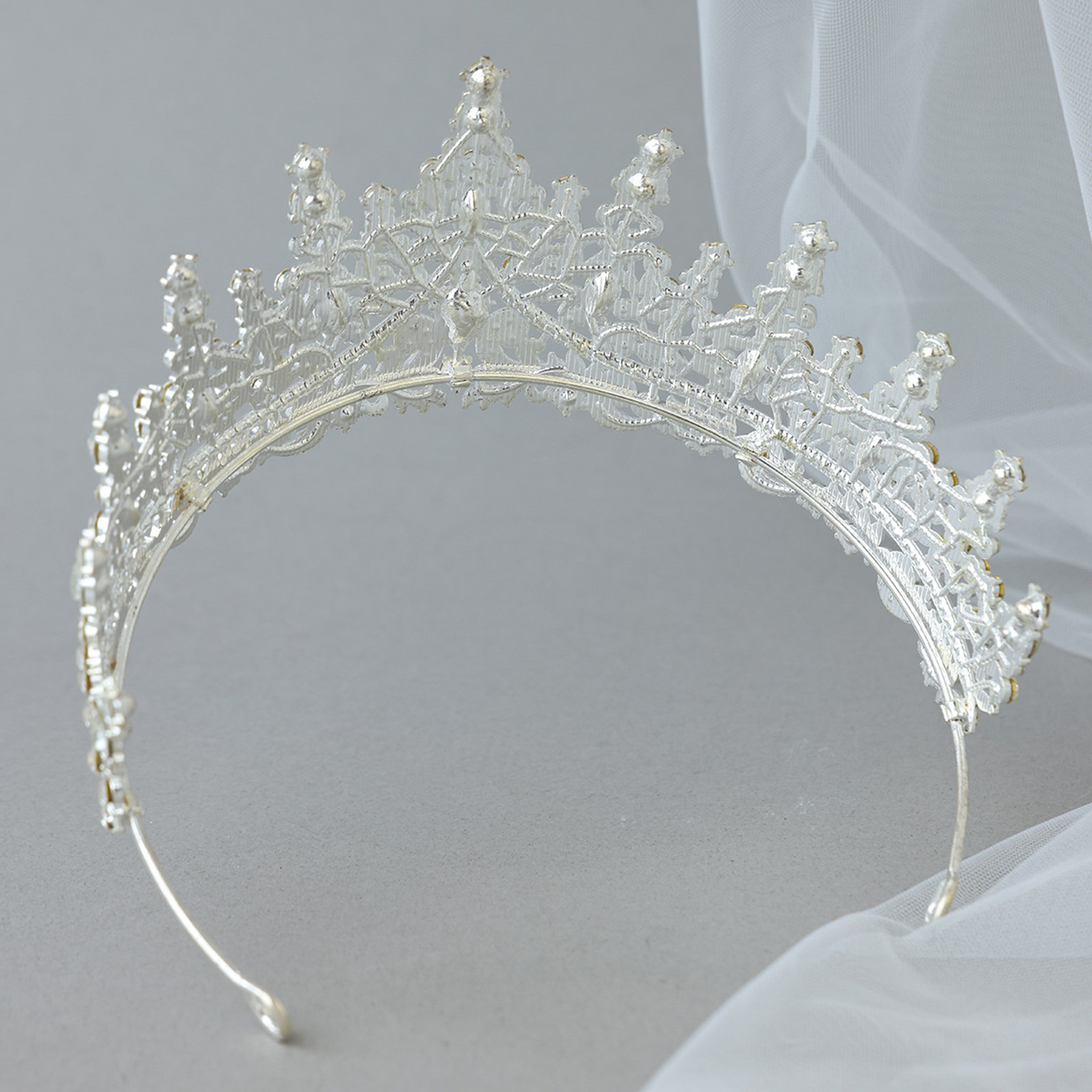 ブライダルヘッドピース キラキラ輝くラインストーンクラウン  - Women'S Accessories And Jewelry のレビューと価格